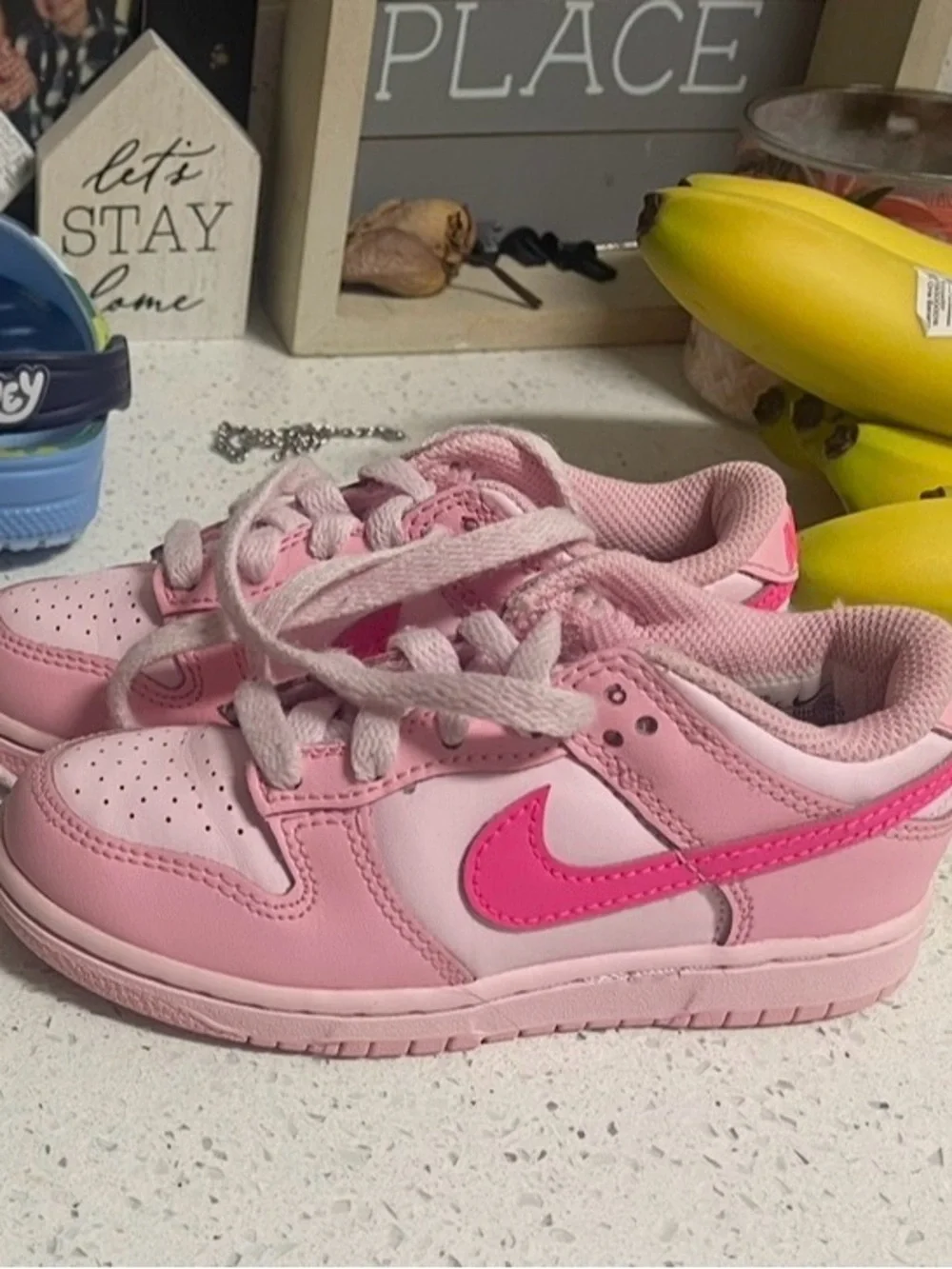 Nike Kids Low-Top Triple Pink Dunks size 11c